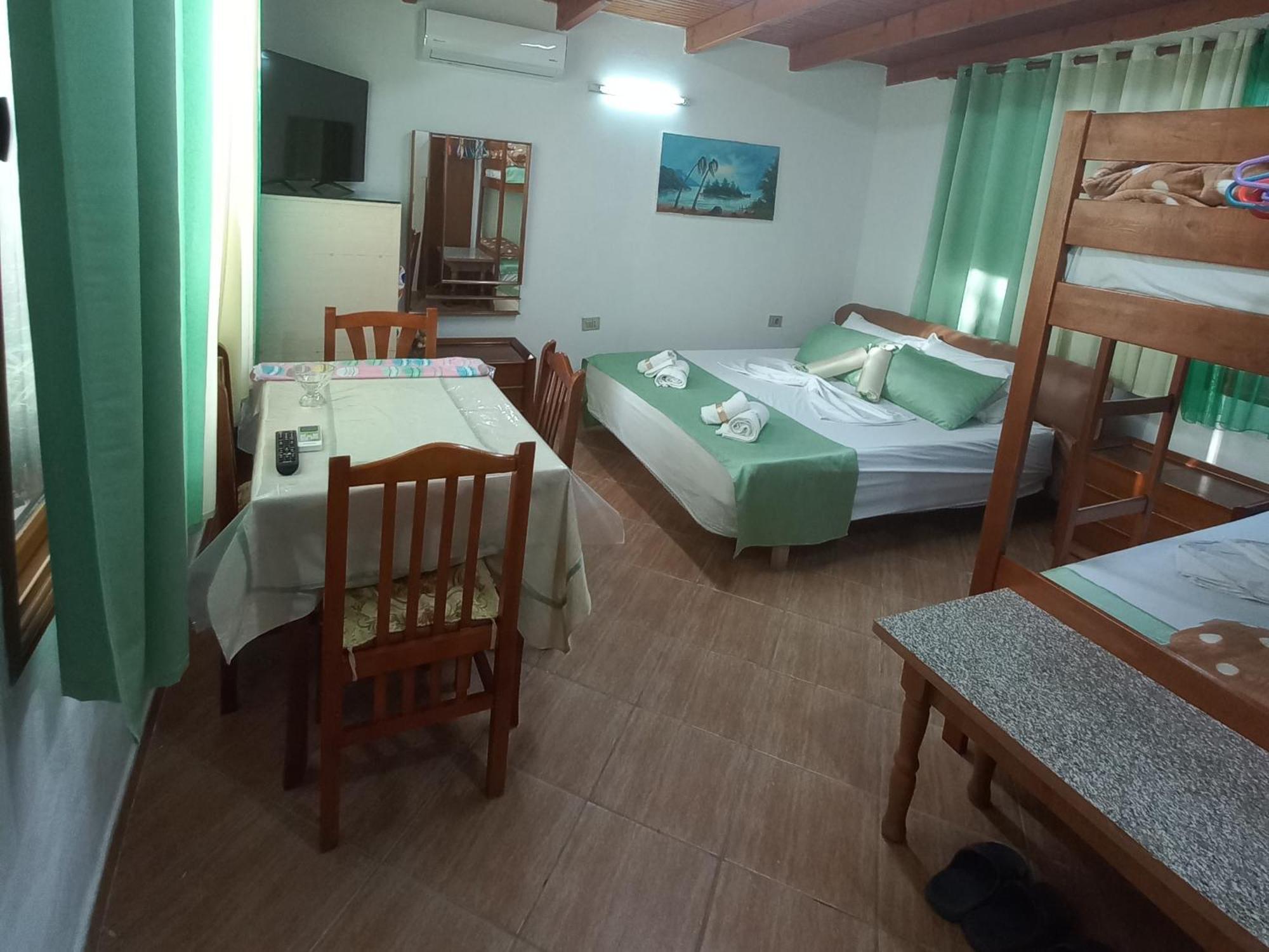 Green Oasis Holiday Home Vlorë Exterior foto